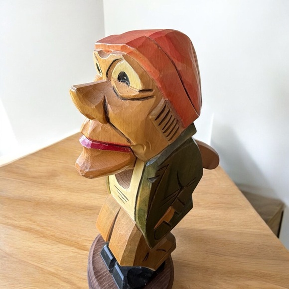 Vintage Hand Carved Black Forest Nutcracker Ock Forest Nutcracker Old Man Design - Picture 4 of 5